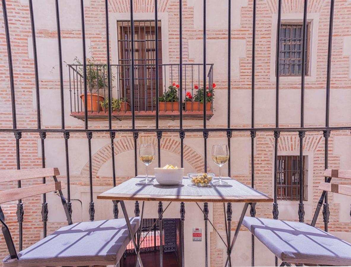 -Malagasunapts- Vibrant Historic City Centre Málaga Exterior foto
