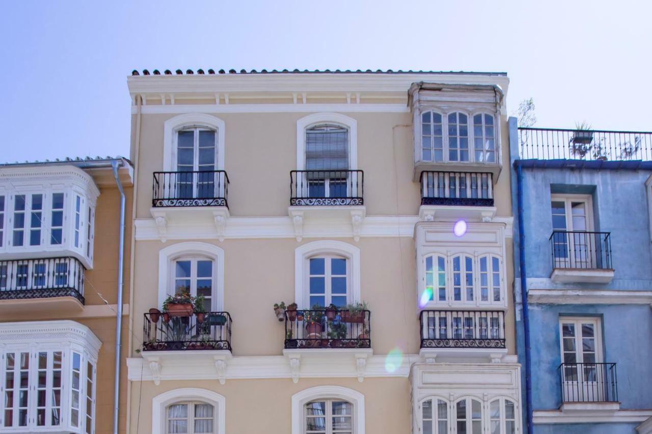 -Malagasunapts- Vibrant Historic City Centre Málaga Exterior foto